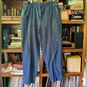 Dark wash elastic waist jeans